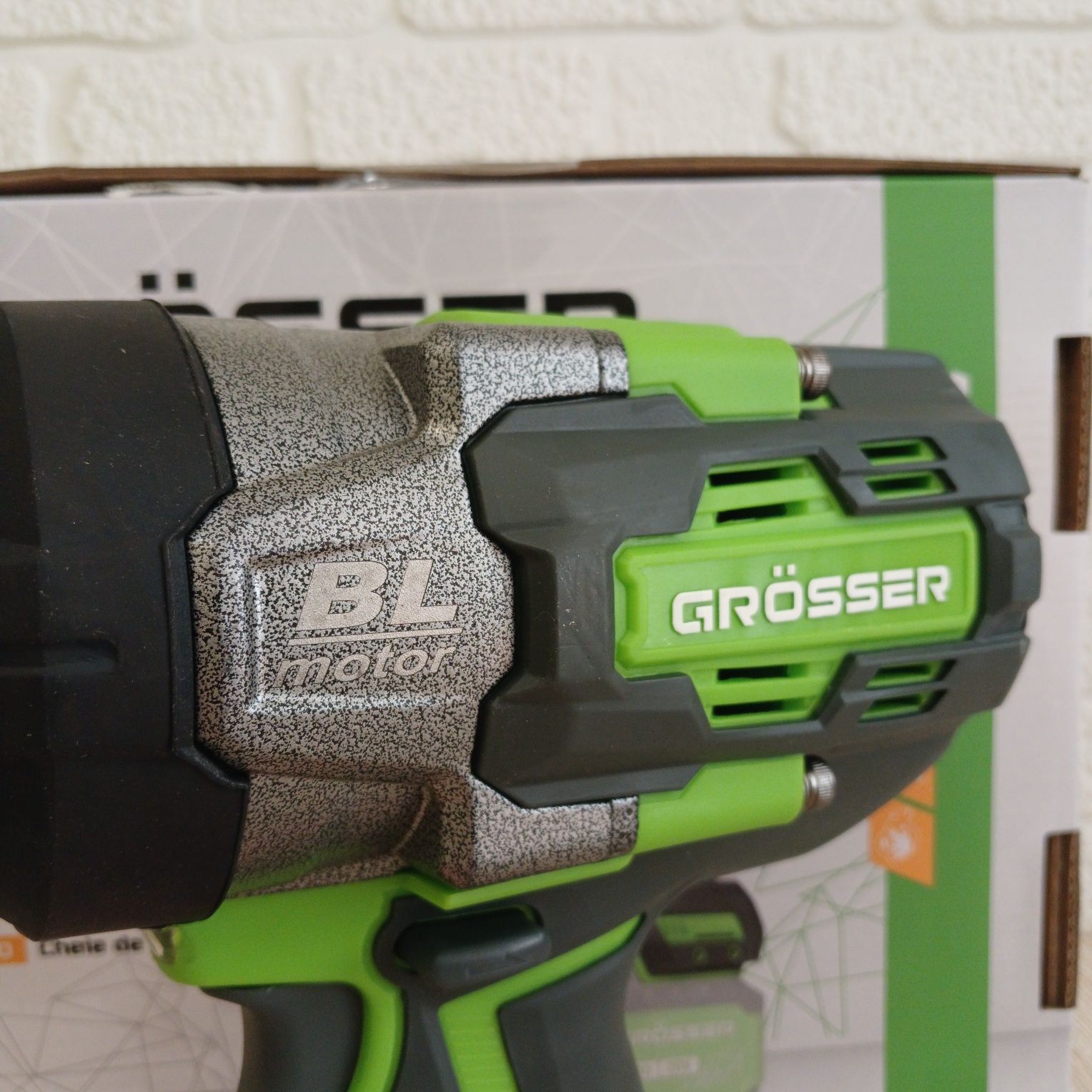 Акумуляторний гайковерт grosser gtw1800