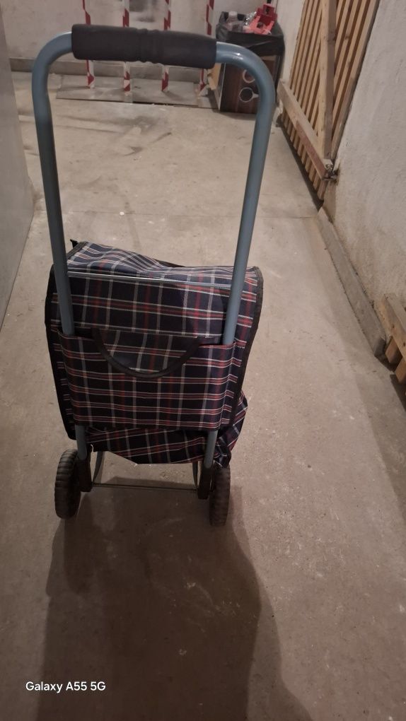 Wózek na zakupy.