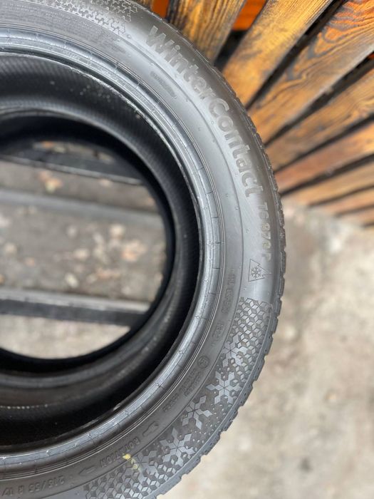 Шини 215/55 r17 Continental 22 рік ( стан ідеал)