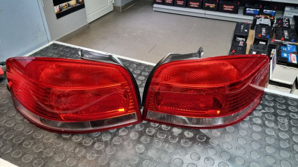 Lampy tył audi a3 8p 3D 2003r oryginał