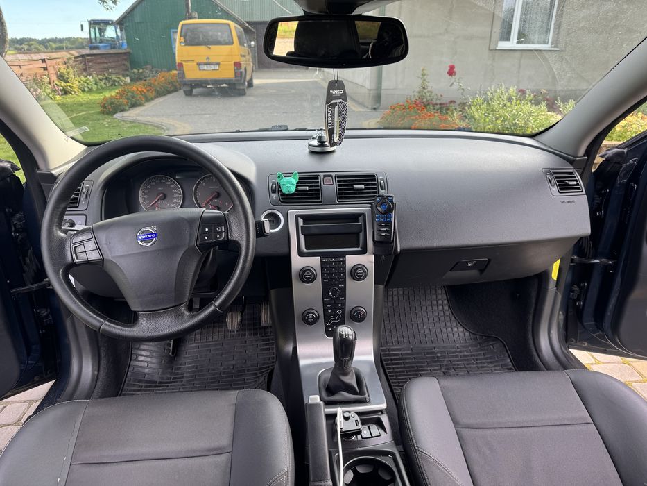 Продам Volvo v50
