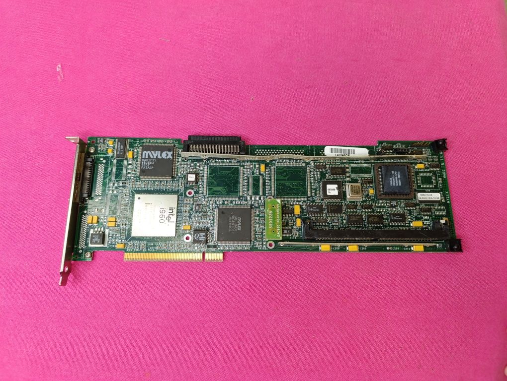 FUJITSU S26361-D1078-V1 GS3 Intel i960 SCSI RAID CONTROLLER плата