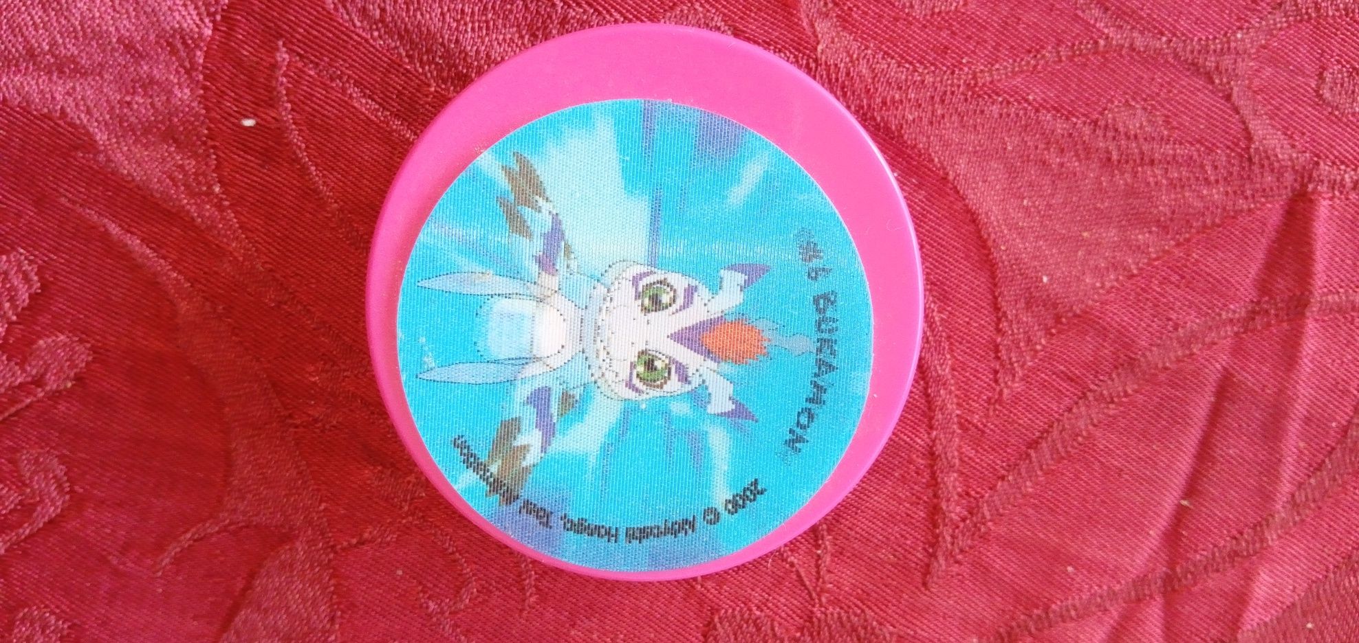 Snif!Snif!Quer cheirar bem?Desodorizantes novos roll-on Dove3E.Desde2E