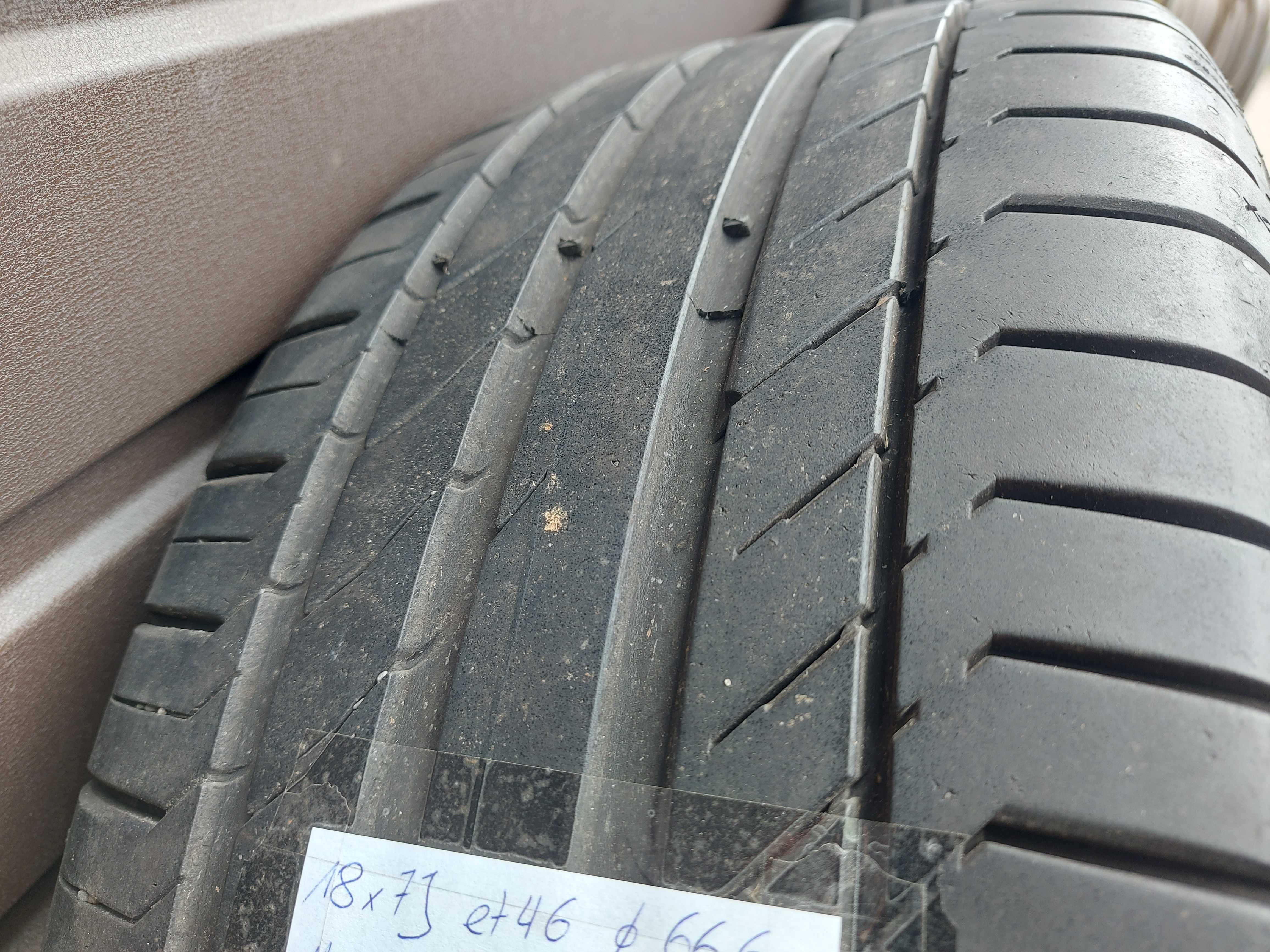 Koła Mercedes-Benz W156 GLA OE 18x7J ET46 235.50R18 Continental TPMS