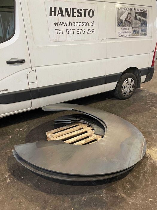 Ślimak Mieszadło Wóz paszowy Wał paszowóz Sano Strautmann Kuhn troilet