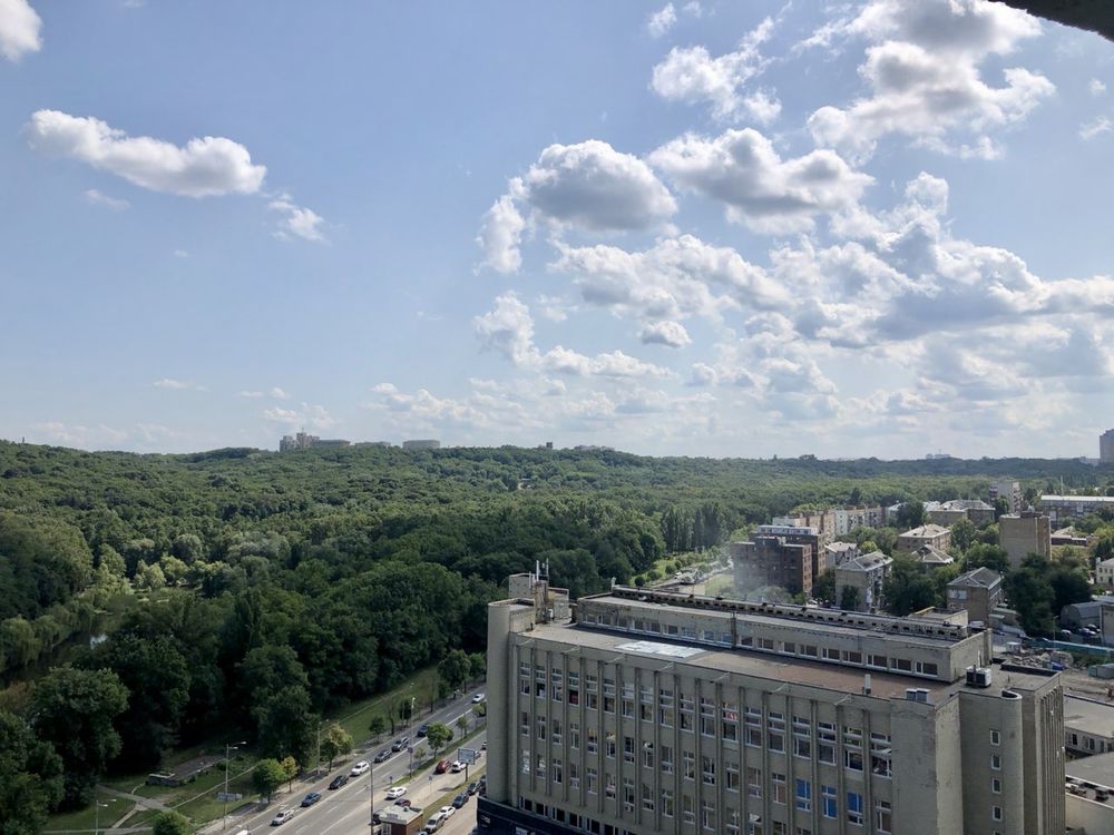 Продаж 1-кім. кв в новому будинку біля метро Голосіївська