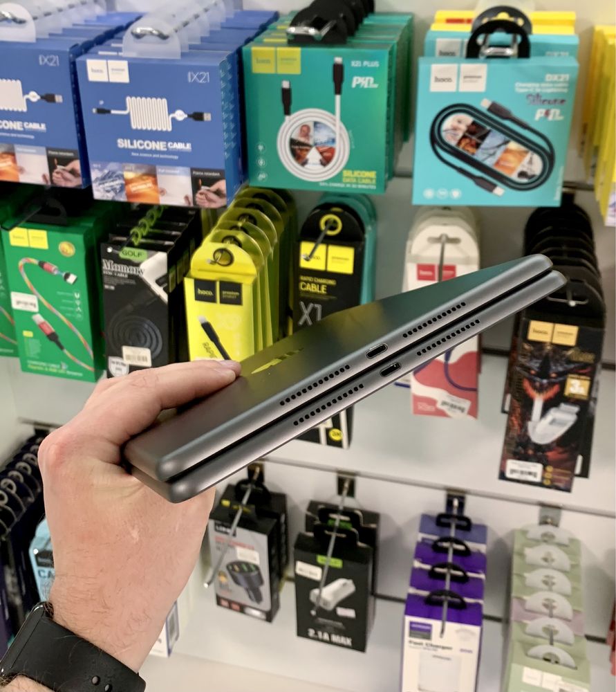 Планшет iPad 7 (2019) 32Gb Wi-Fi із США Гарантія Магазин Відправка НП