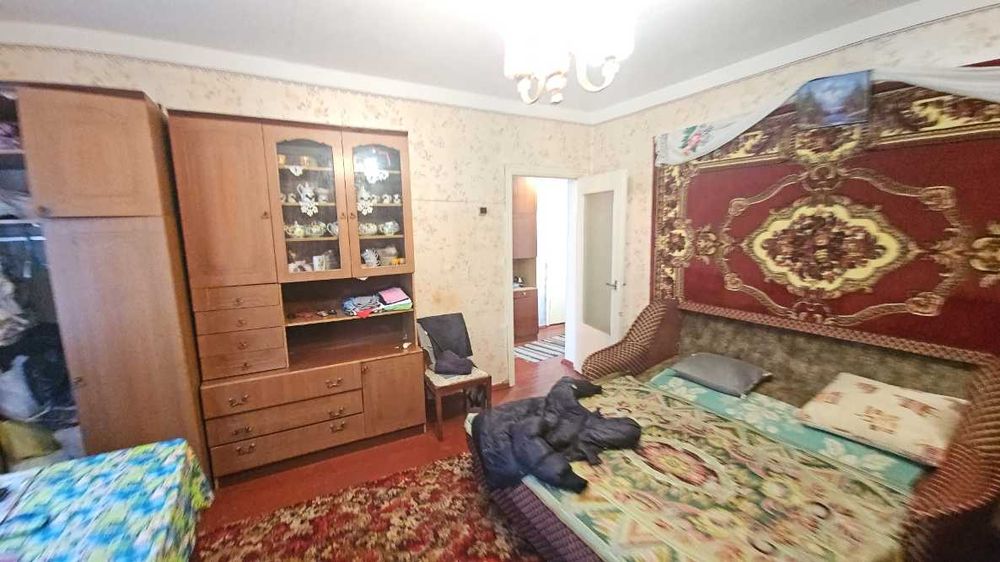 Капітальний цегляний будинок поруч з центром м. Баришівка Є ВІДЕООГЛЯД