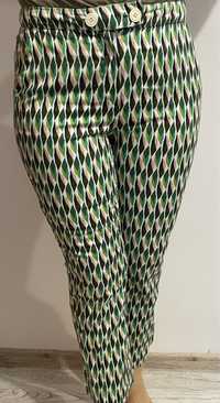 Spodnie proste slim zielone wzory Reserved rozmiar M / L 38 / 40