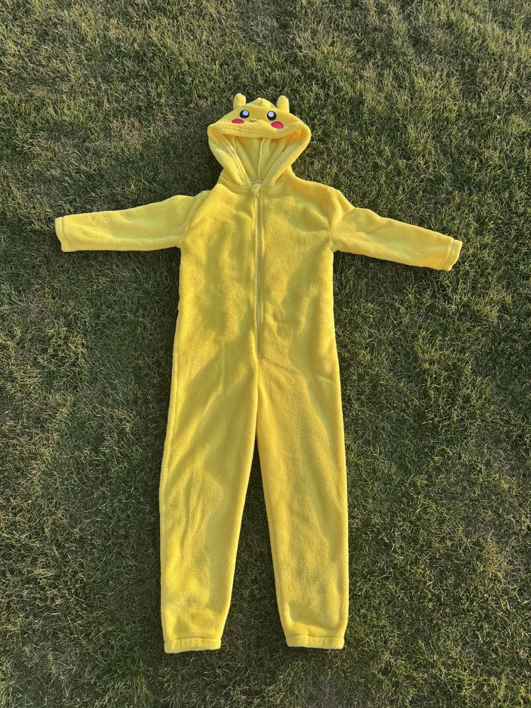 Strój pluszowy karnawałowy Pokemon H&M r. 110/116