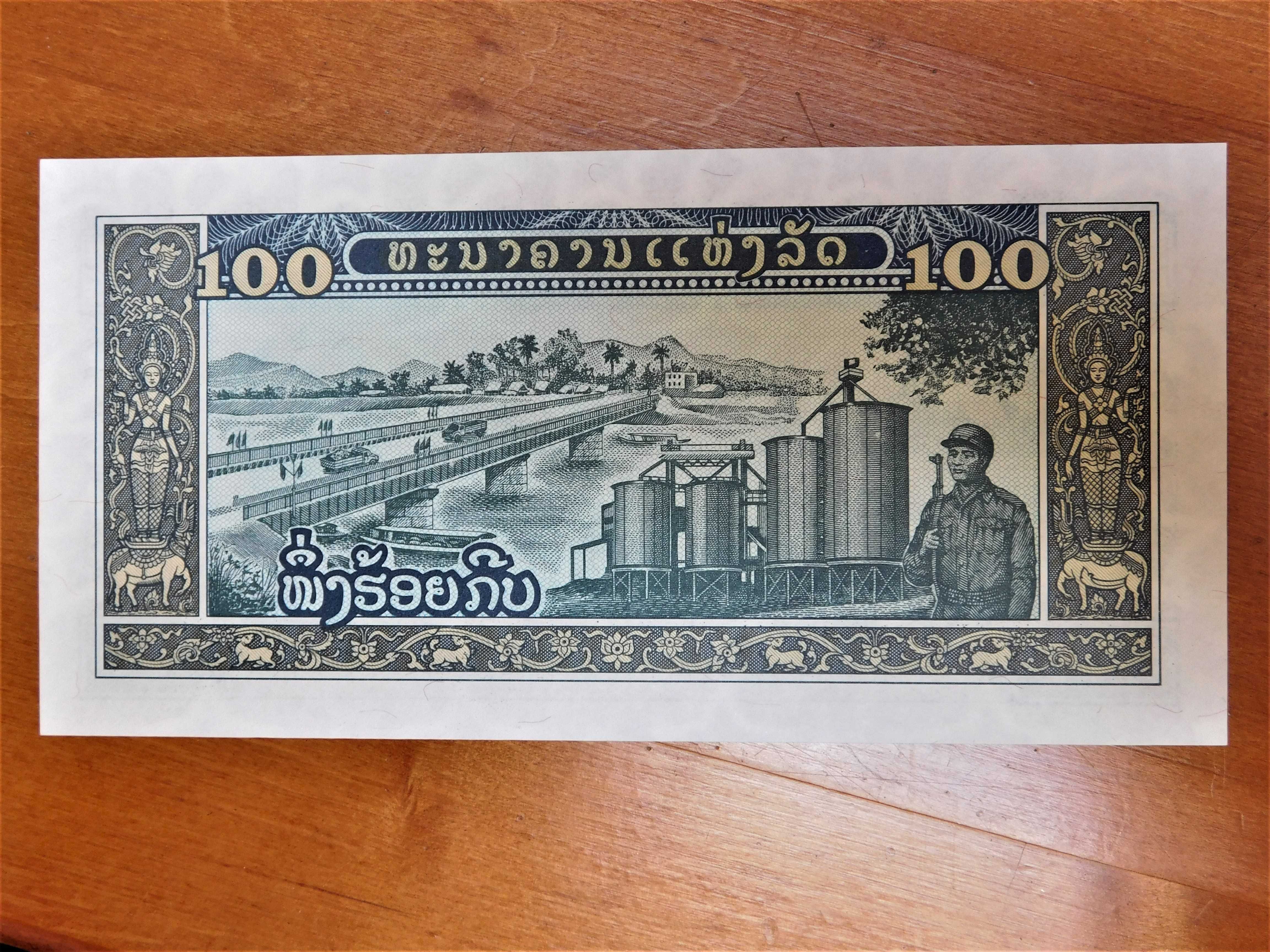 Laos 100 kip 1979  UNC