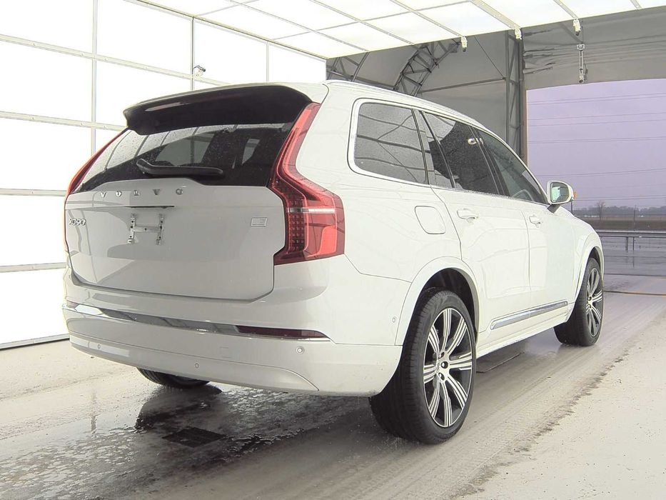 2023 Volvo XC90 Recharge Plug-In Hybrid T8 Ultimate