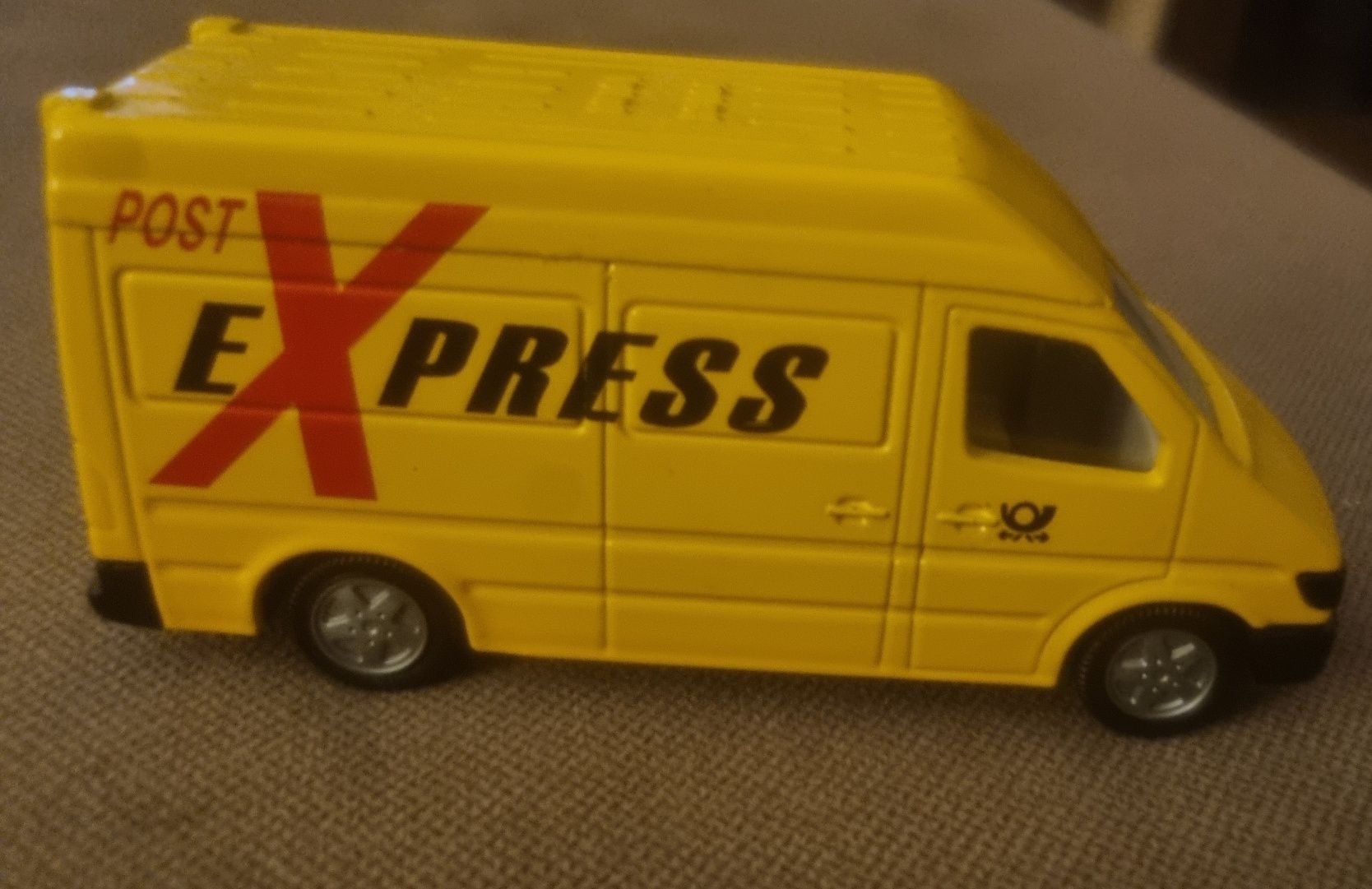 Mercedes Sprinter Siku Post Express