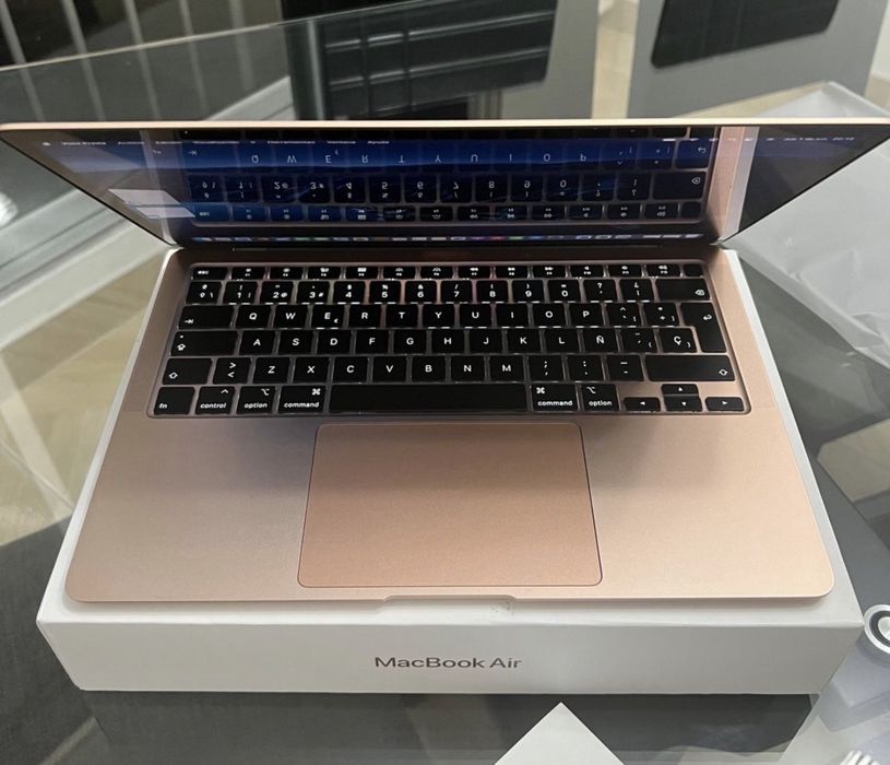 MacBook Air M1 2020 de 256GB rose gold
