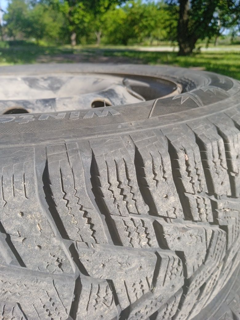 Продам колеса Hankook