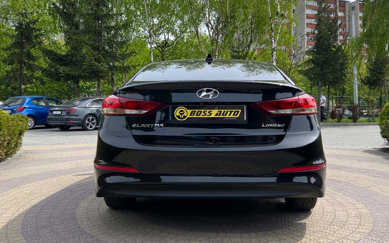 Hyundai Elantra 2016