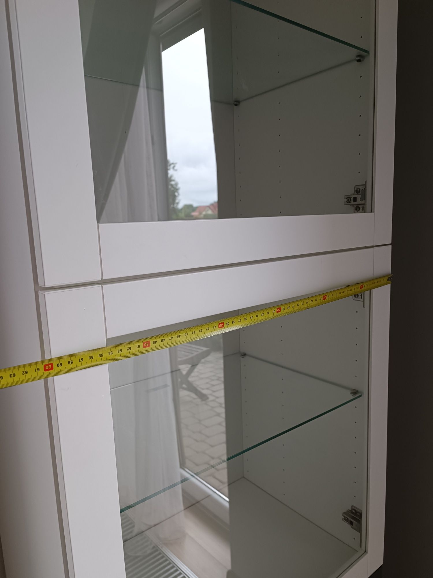 Regał Besta, IKEA szklane drzwi