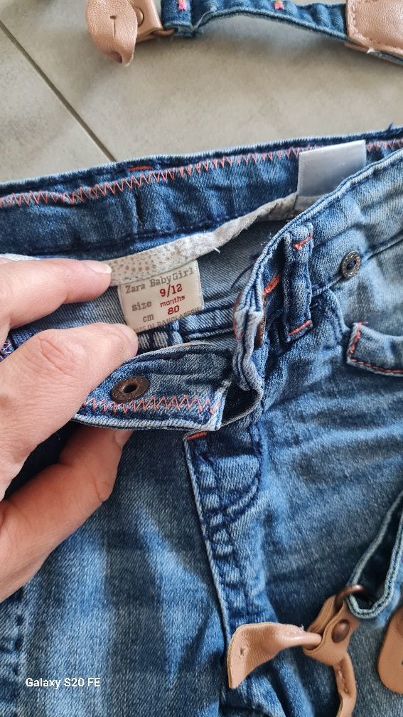 Spodnie jeansy Zara rozm 80 szelki