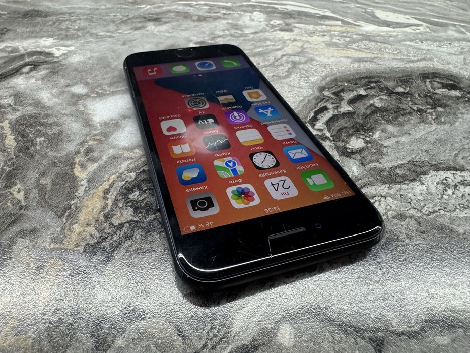Iphone SE 2020 64Gb Неверлок BAT 89% Комплект