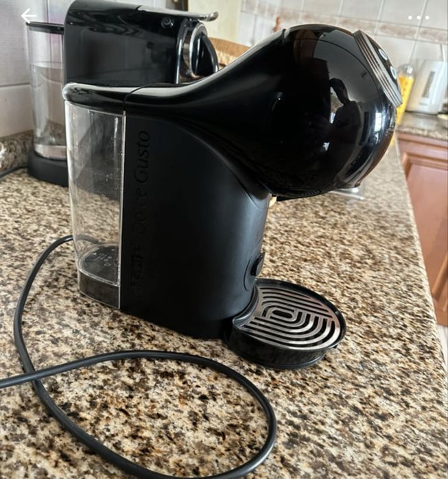 Máquina de café Genio S preta