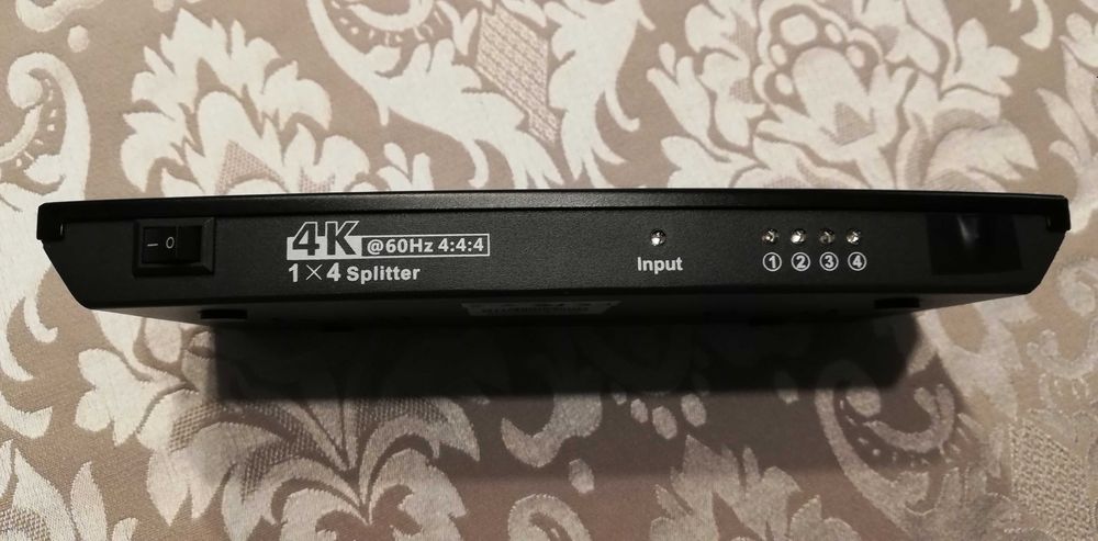 TESmart HDMI Splitter 1 em 4 out 4K 60Hz HDR10, HDCP 2.2