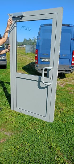 Drzwi aluminiowe używane z Niemiec super stan dostawa gratis cały Kraj