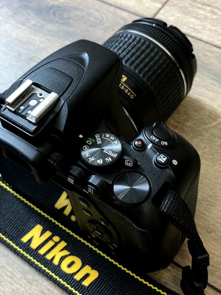 Nikon D3500 + AF-P 18-55 Kit