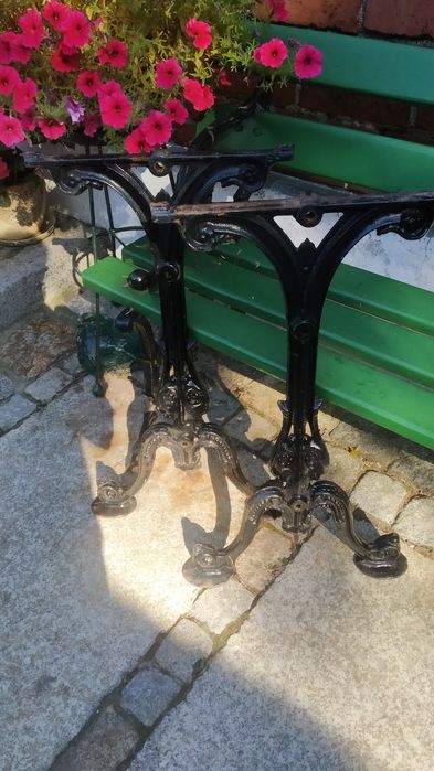 Zabytkowe nogi żeliwne stół ogród