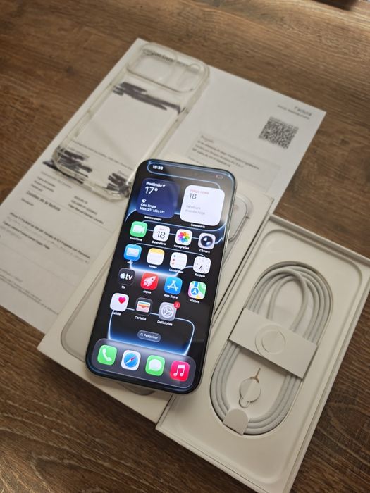 iPhone 17 Pro Max 6.9" 256GB Branco Seminovo  C/Garantia Aceito Retoma