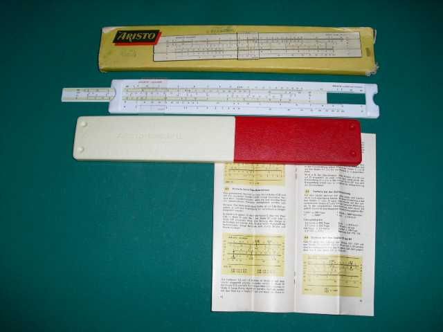 Régua logarítmica , ferramenta de engenharia da década de 1970