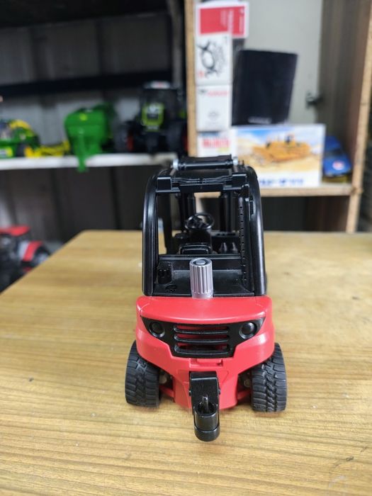 Bruder LINDE widlak