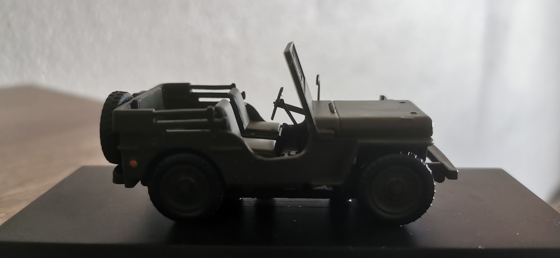 Jeep Willis escala 1:43