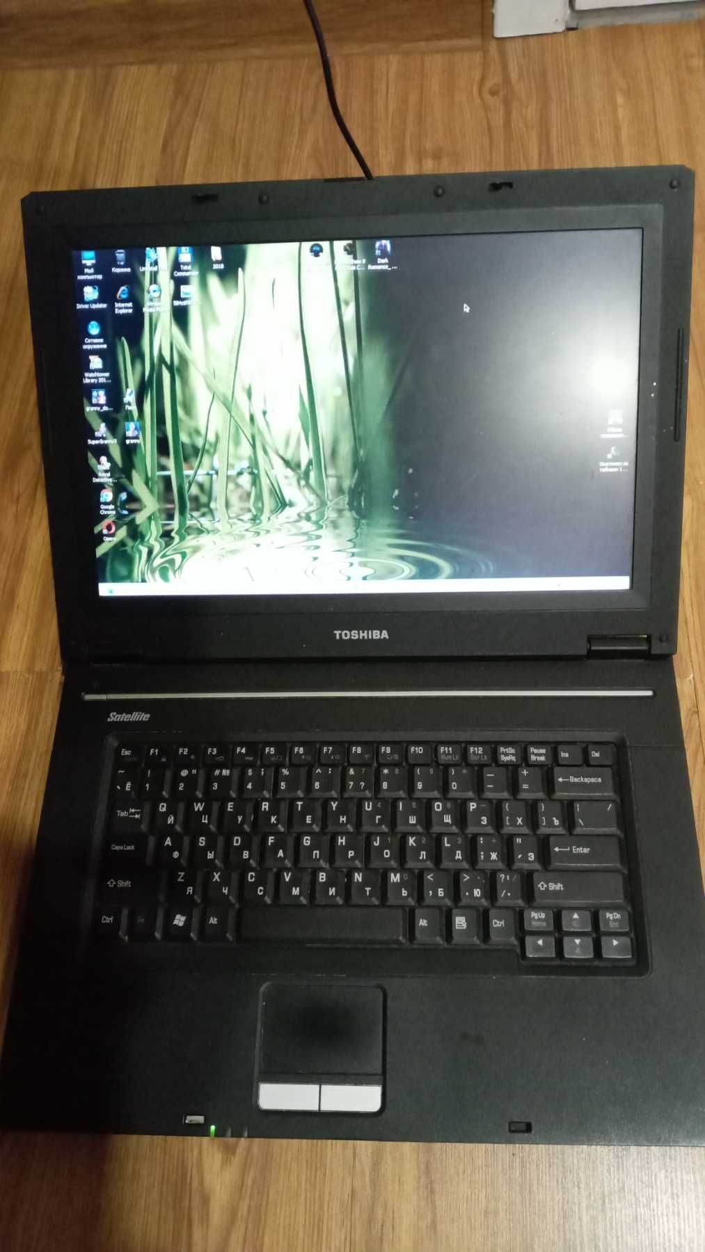 Ноутбук Toshiba экран 14"