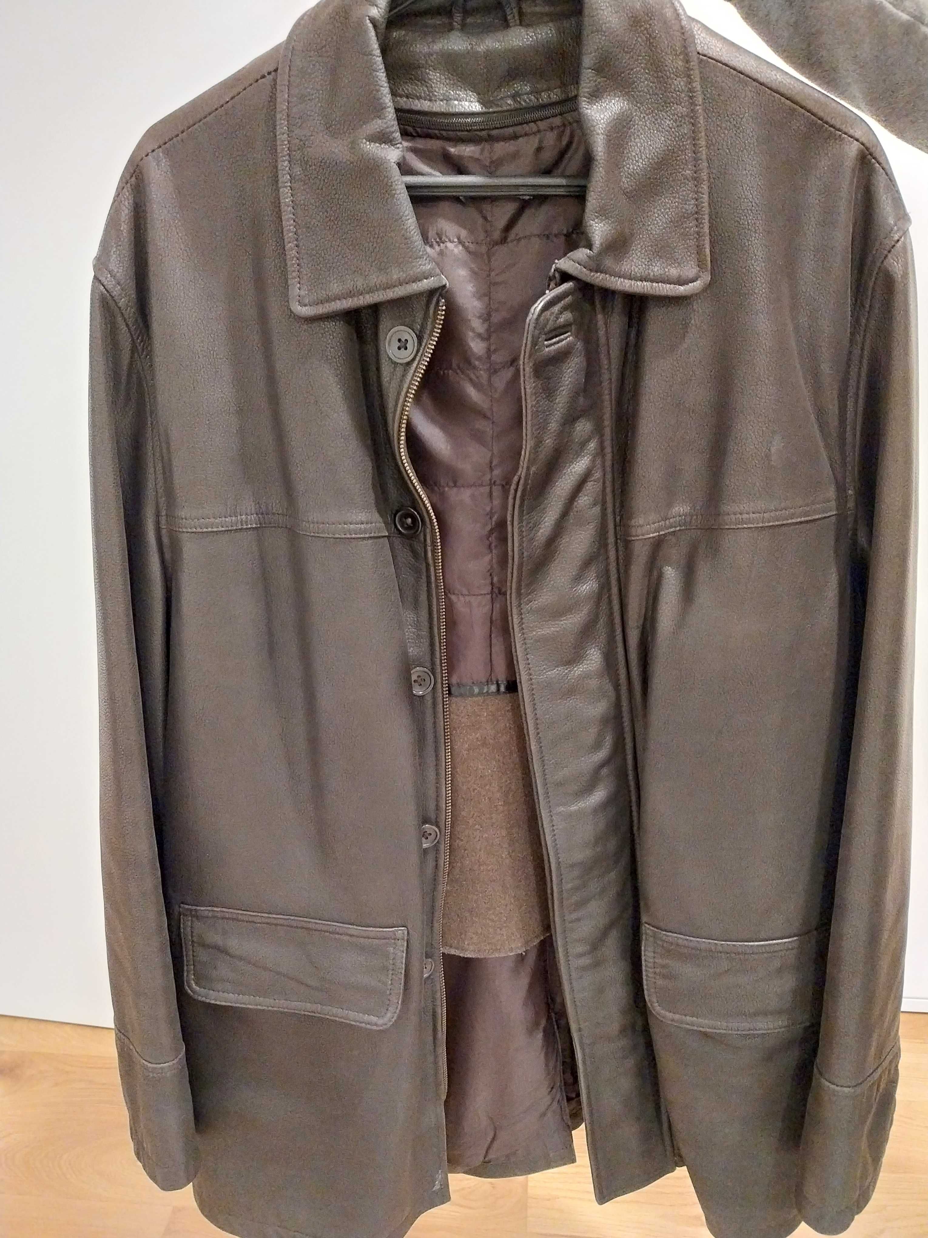 Casaco comprido em pele da Massimo Dutti, tamanho M 38, bom estado
