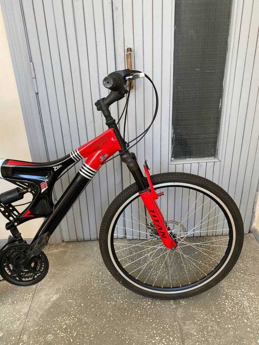 Велосипед гірський або для міста