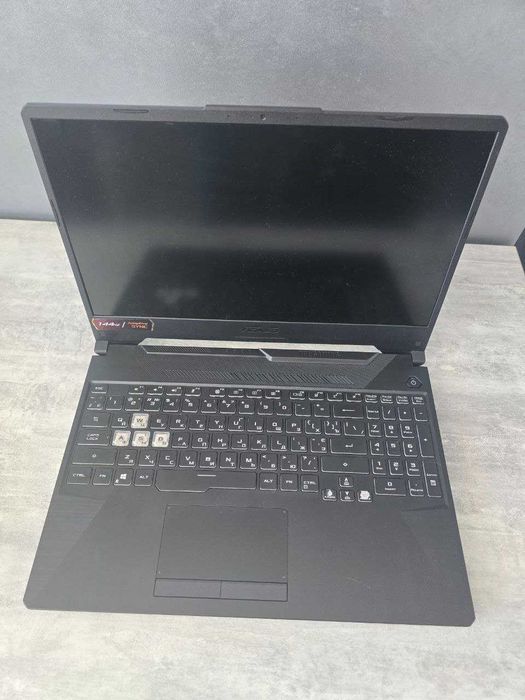 ASUS TUF Gaming F15 FX506HC/i7-11800H/3050/32/512/144gz