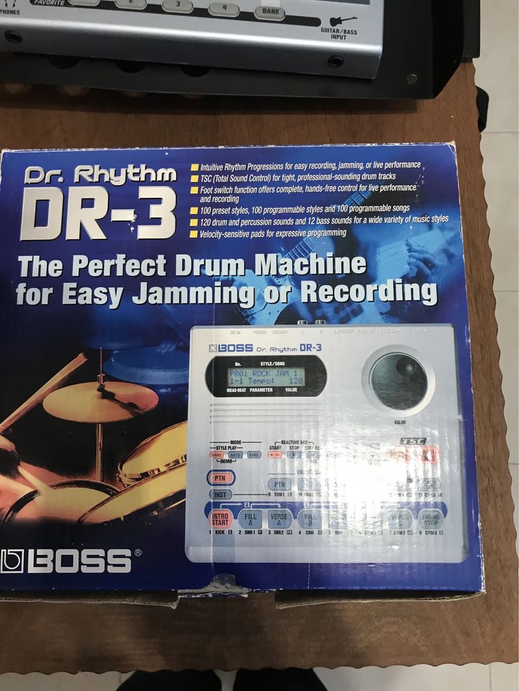 Dr. Rythm DR3 caixa de ritimos