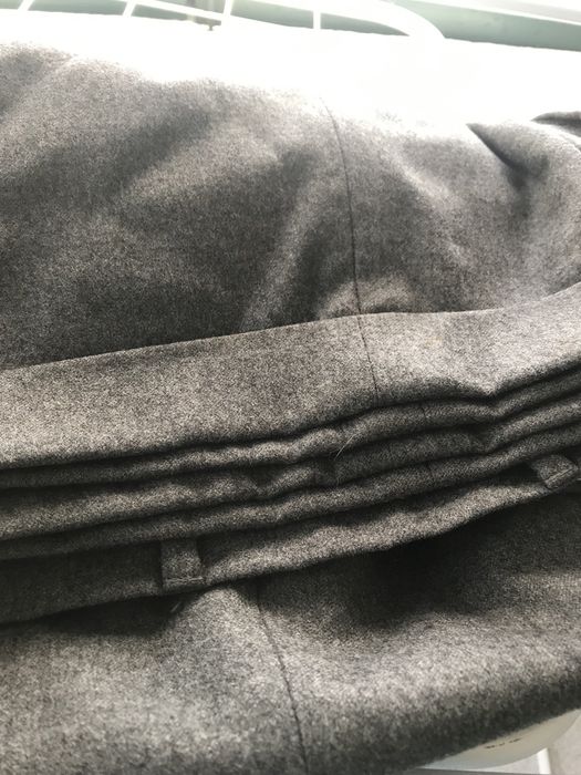 Fato de homem feito alfaiataria