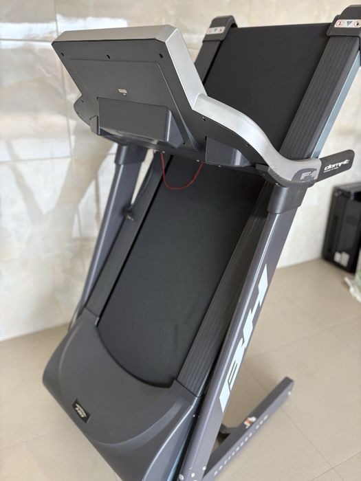 Бігова доріжка BH Fitness F1