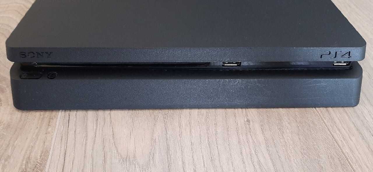 PlayStation 4 Slim 500GB + kontroler + gra Just Dance 2021