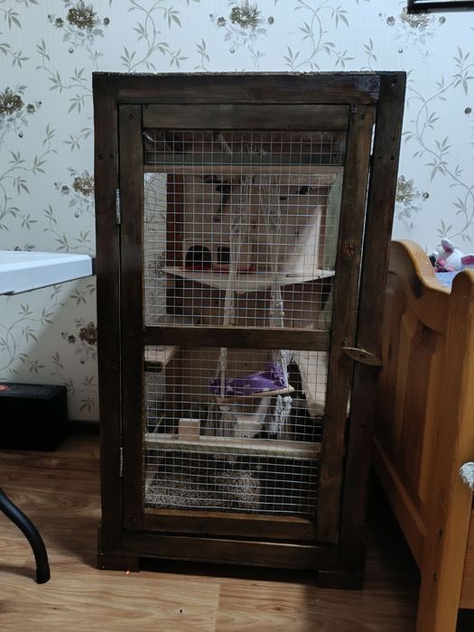 Деревянная большая клетка для грызунов