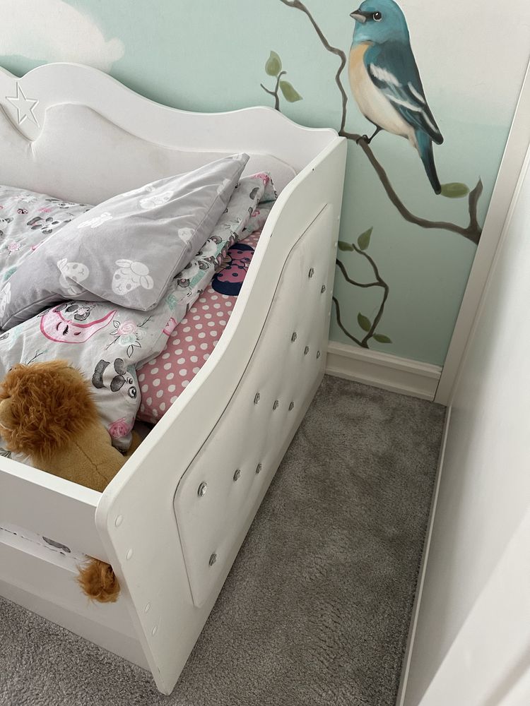Dwa łóżka tapicerowane 160x80 z szufladami + materace DINO (2 sztuki)