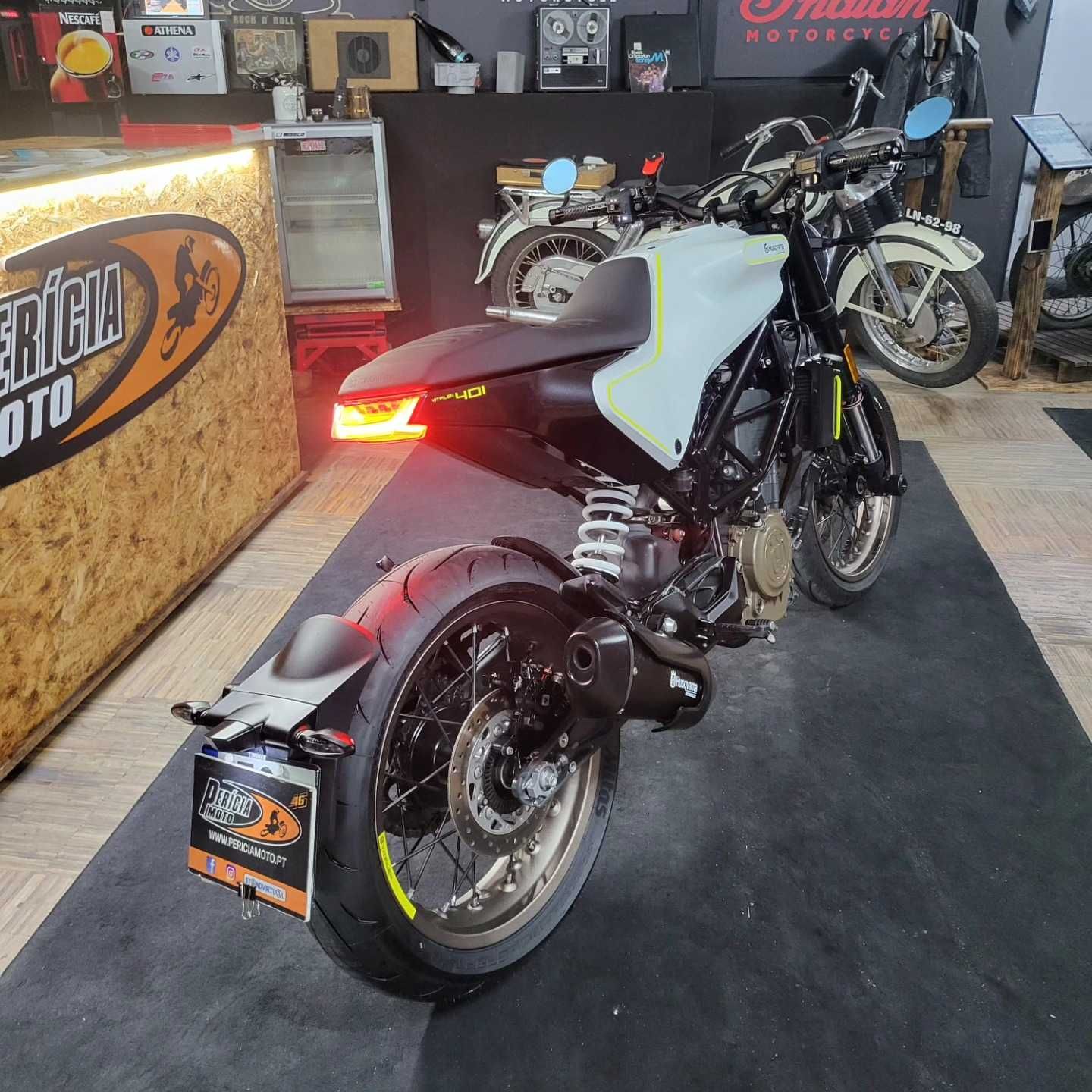 Husqvarna Vitpilen 401