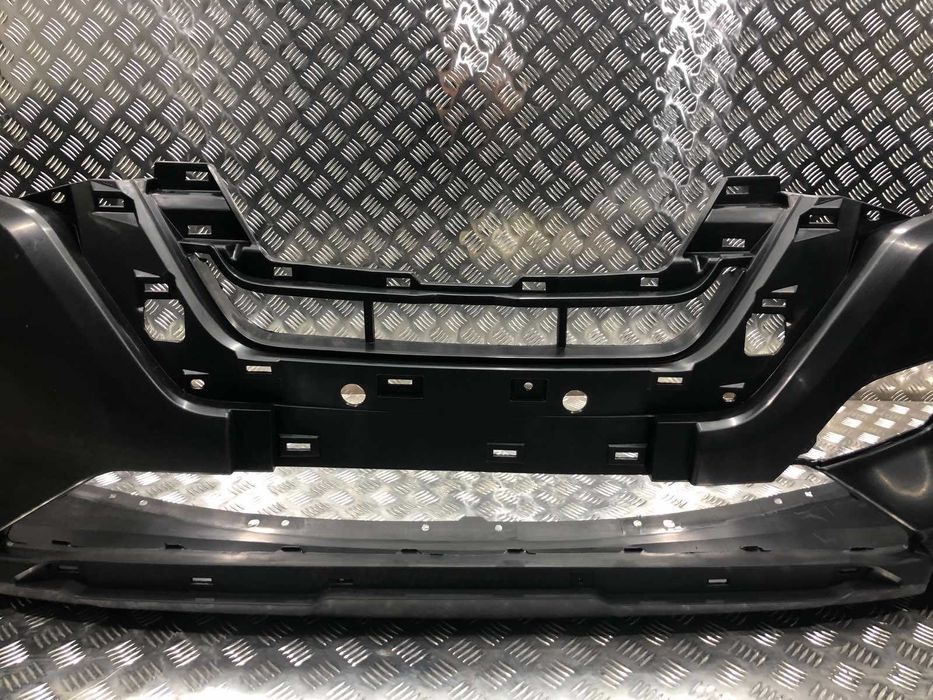 Nissan Rogue 2017-2021 г. бампер передний высокого качества.