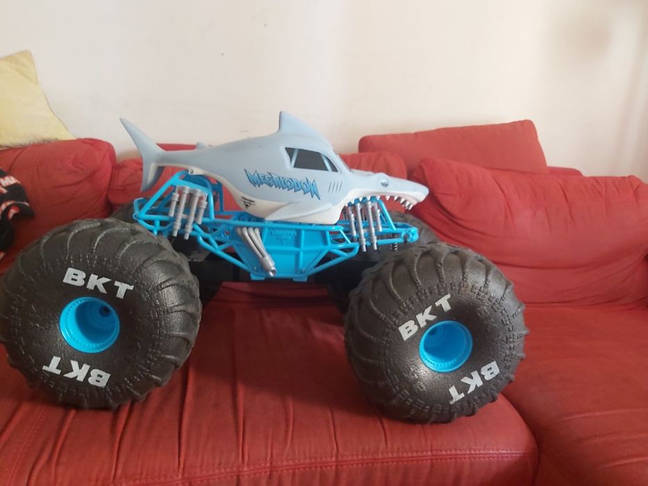 Megalodon Monster Jam
