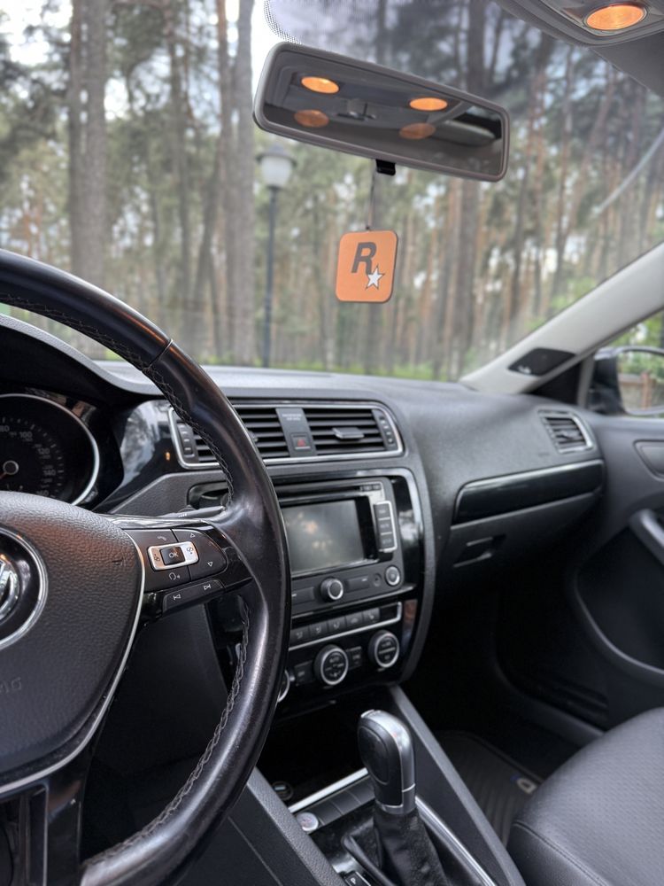 Volkswagen Jetta 2015