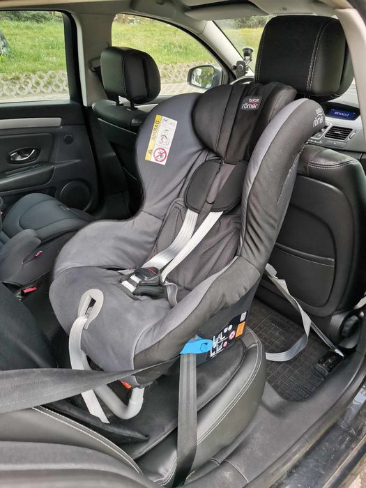 Fotelik Britax Romer Max Way z lusterkiem i matą