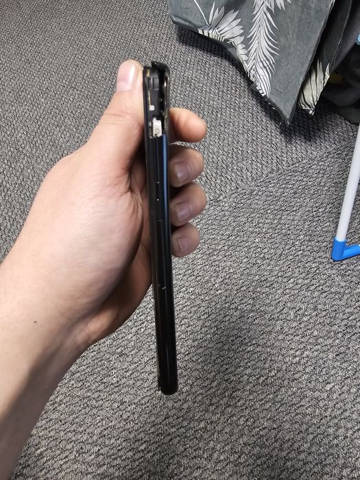 Продам смартфон Huawei Y6p MED-LX9N