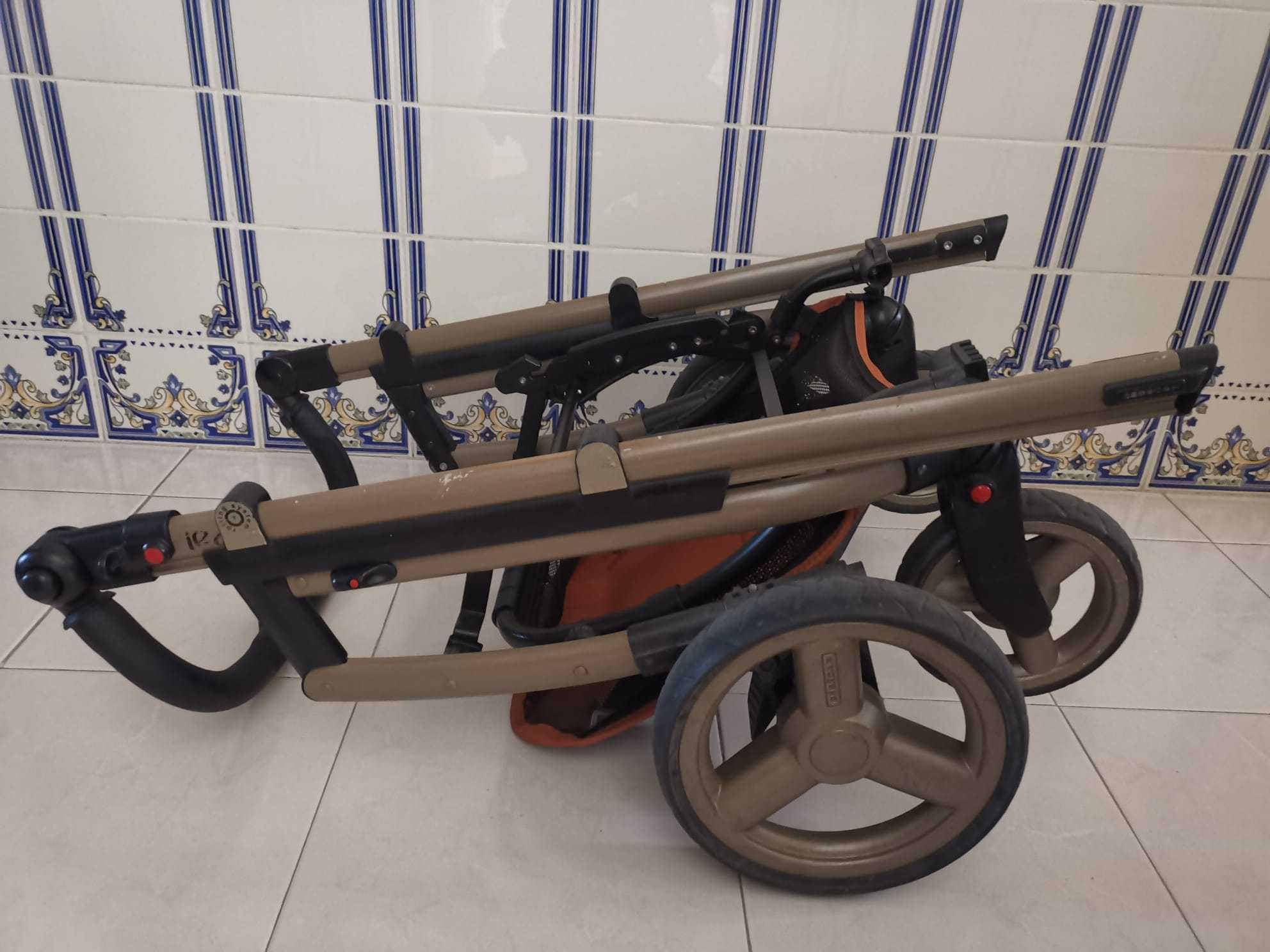 Carrinho e Ovo Bébécar