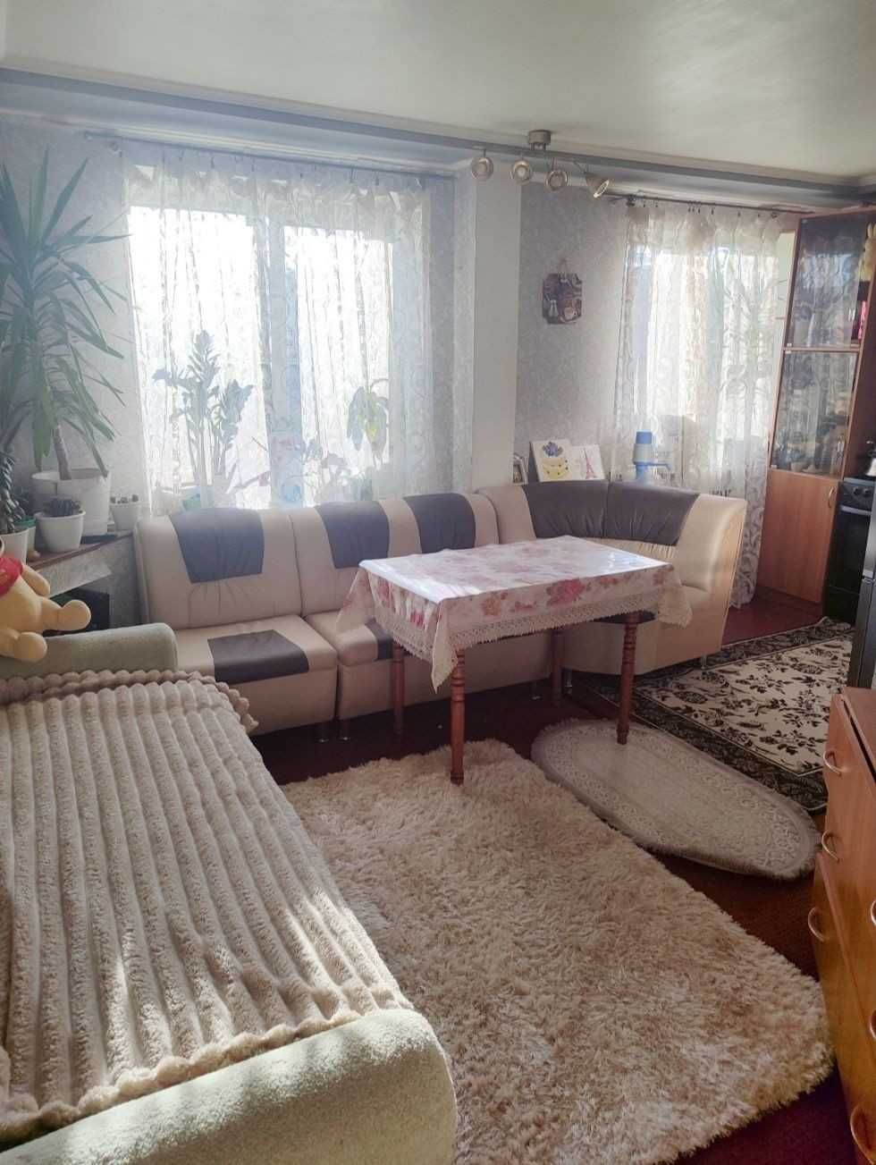 ₴ Продаю 2-к квартиру, вул. Київська — серце зручності у Рівному!